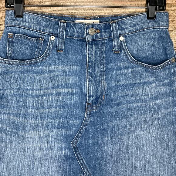 Madewell Rigid Denim A-Line Raw Hem Mini Skirt Leandra Wash Blue Jean Size 26 - Picture 2 of 9